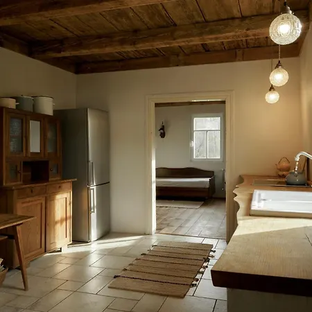 Bliska Wioska- Dom Kuchary Zydowskie