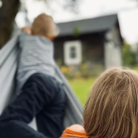 בקתה Bliska Wioska- Dom Kuchary Zydowskie