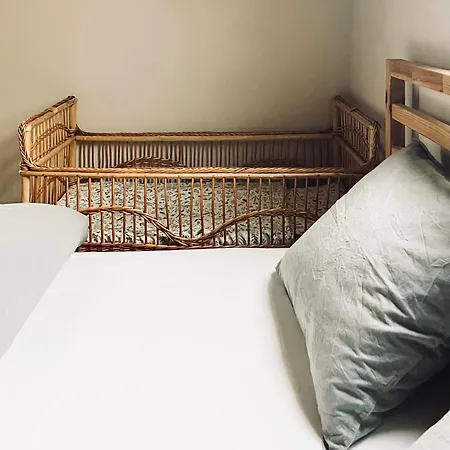 בקתה Bliska Wioska- Dom Kuchary Zydowskie