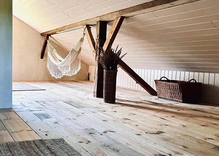 Bliska Wioska- Dom Kuchary Zydowskie